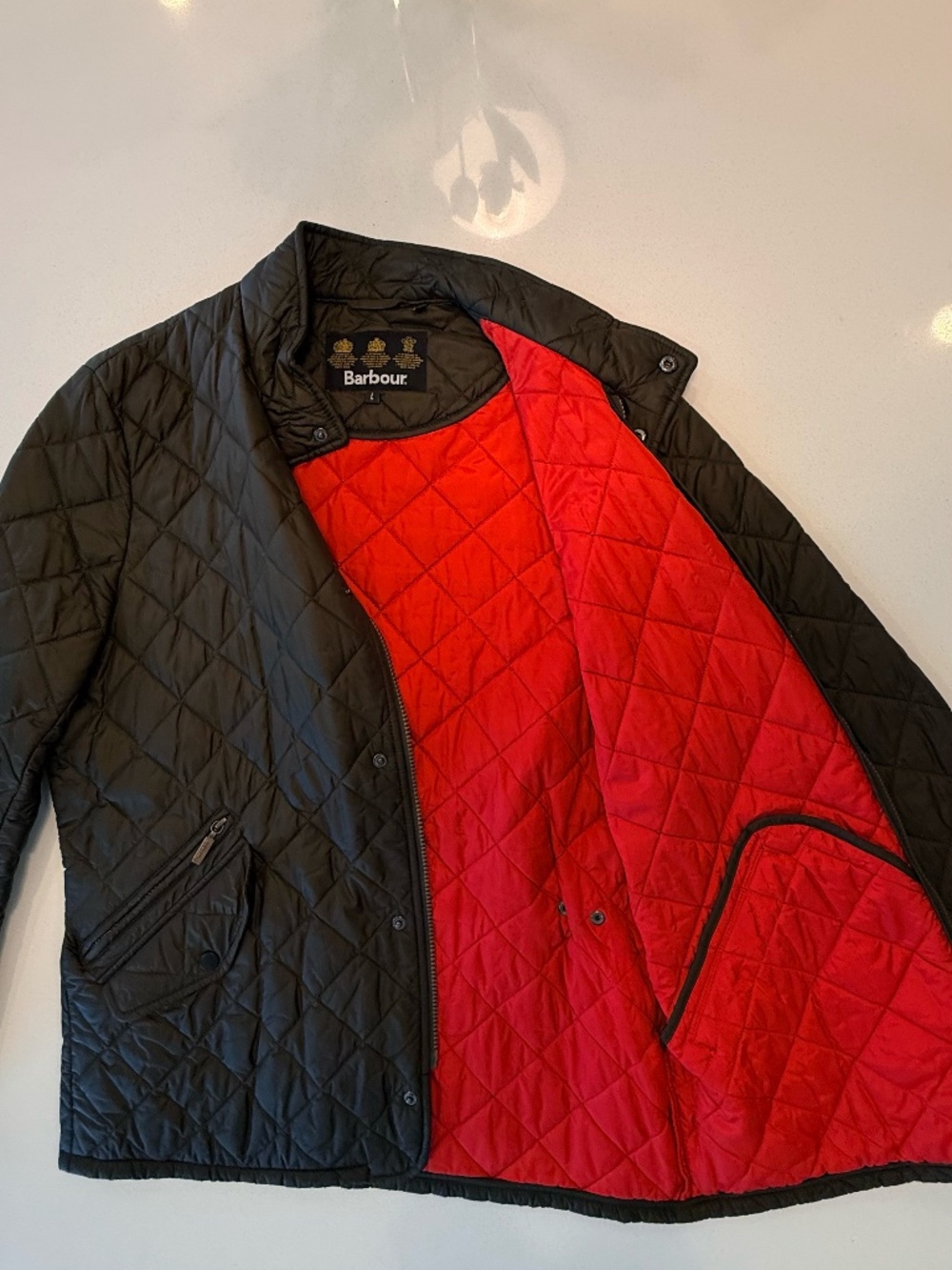 Barbour Chelsea Flyweight Quilted Jacket – Olive (Large) - Picture 3 of 5